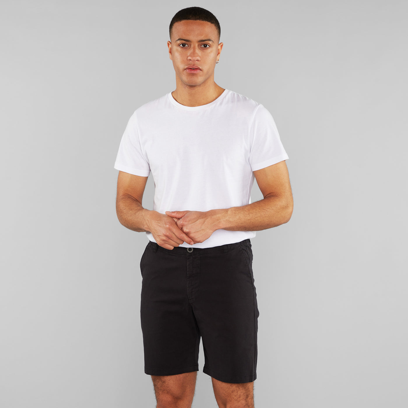 Hose Chino Shorts Nacka Black